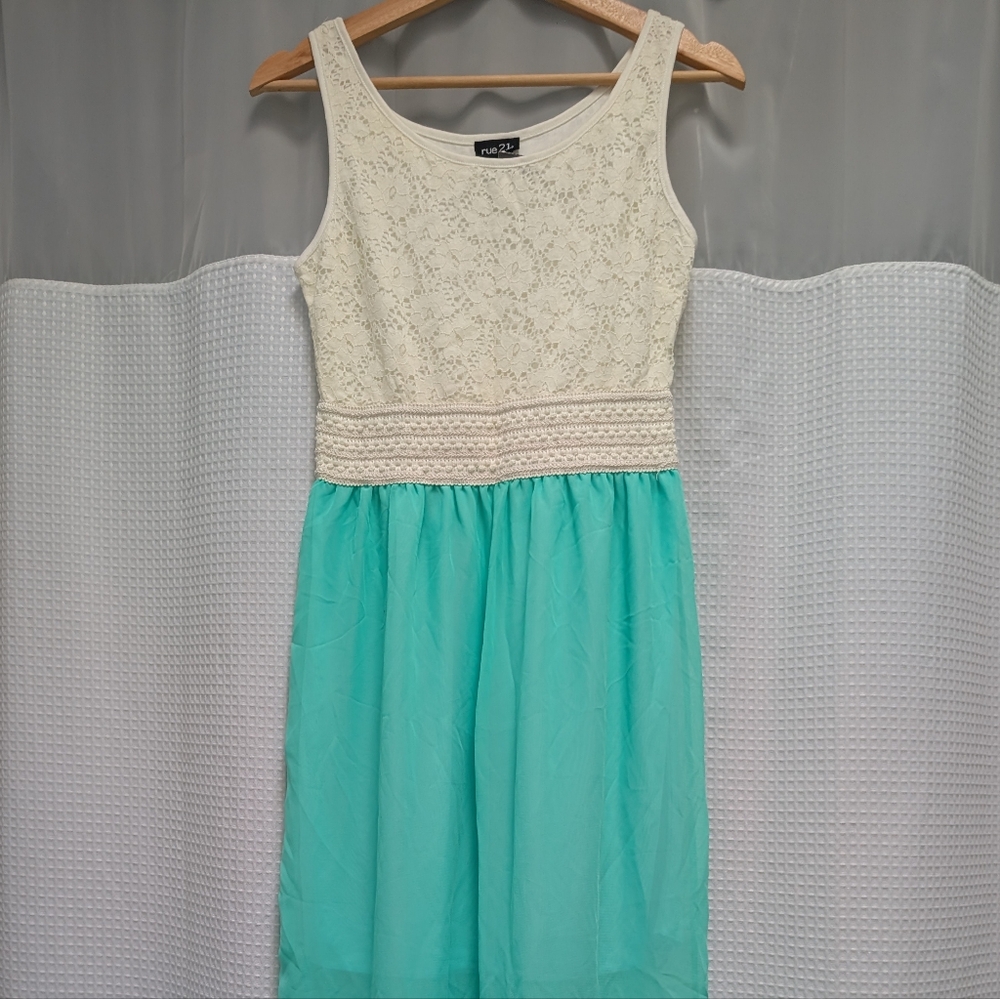 3/$20 NWT Rue21 Lace Mint Green & White Maxi Dress Size Small